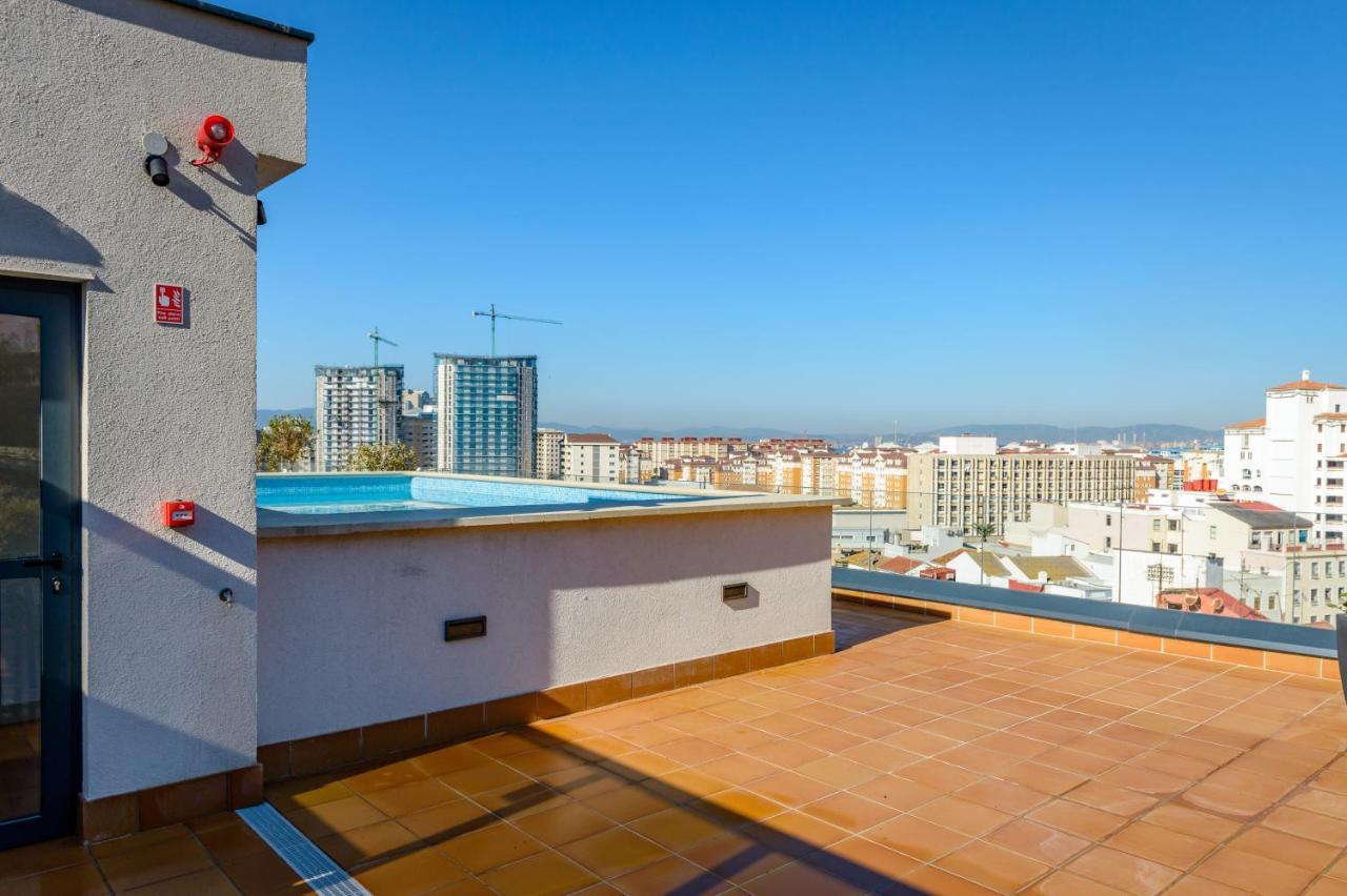 Brand New Luxury 2 Beds Apartment At The Residence-Hosted By Sweetstay غيبرالتار المظهر الخارجي الصورة